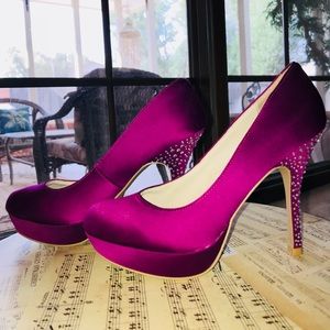 Olsenboye- satin, fuchsia, 4 1/2 in, jeweled heel.